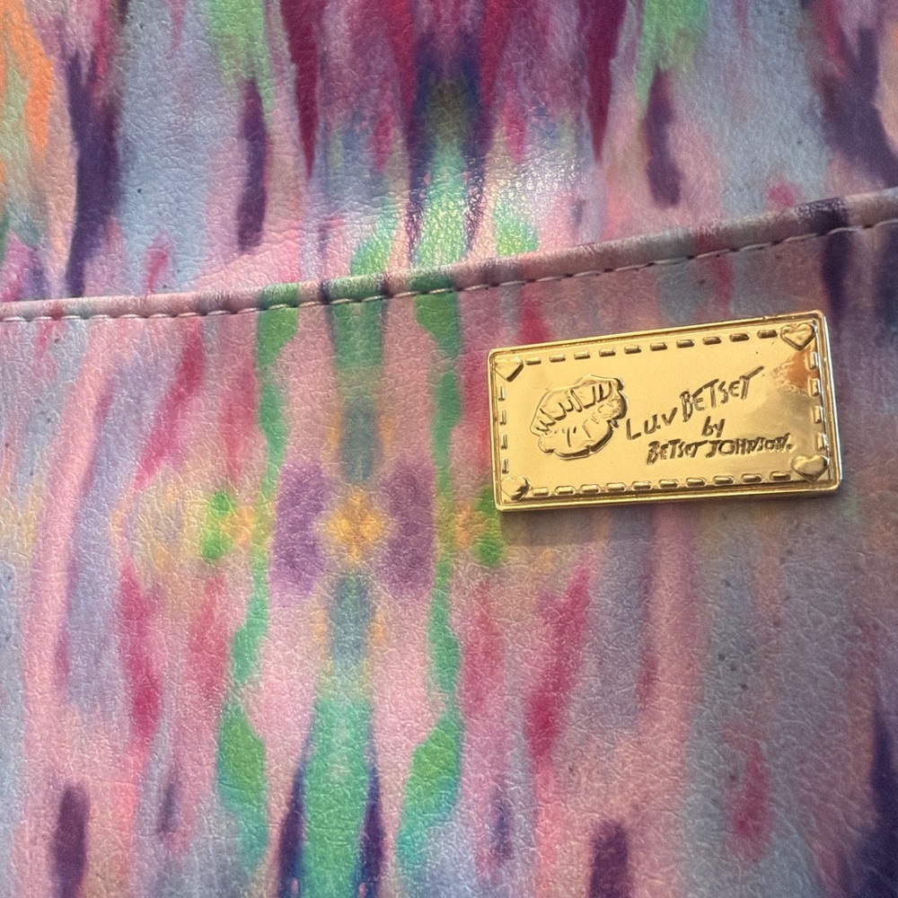 NWOT Luv Betsey by Betsey Johnson Multicolor Weekender Duffel Bag - Picture 4 of 9